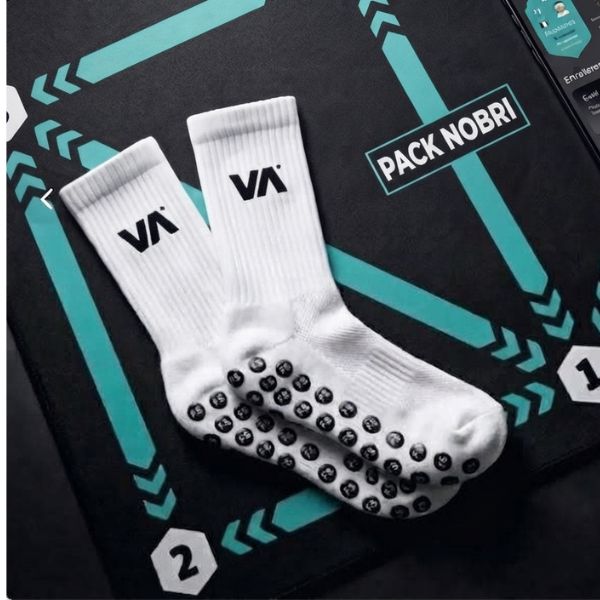 Pack Nobri — Alfombra de Entrenamiento + Medias Antideslizantes